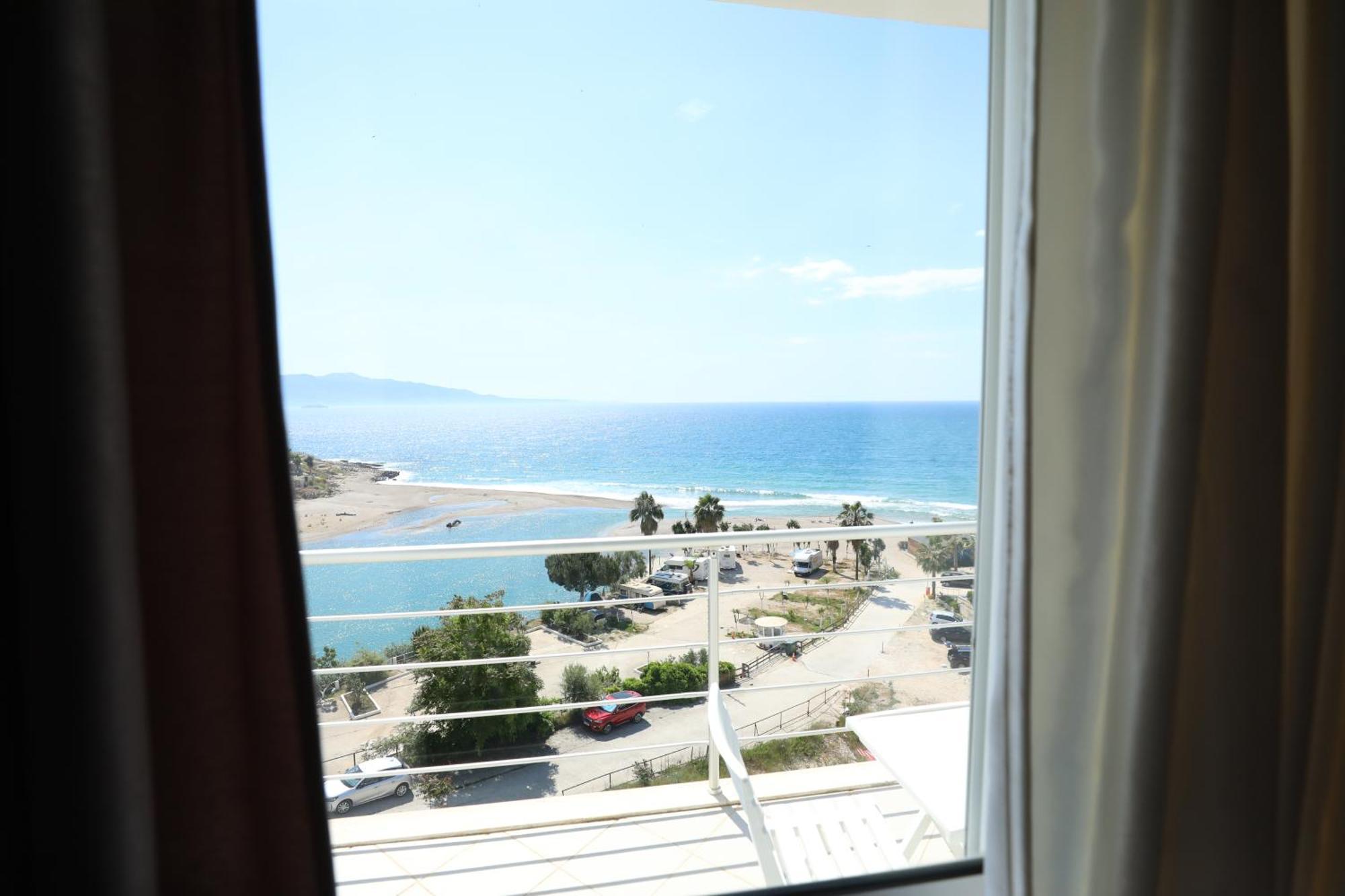 Blue Bay Apartments Sarandë Exteriér fotografie