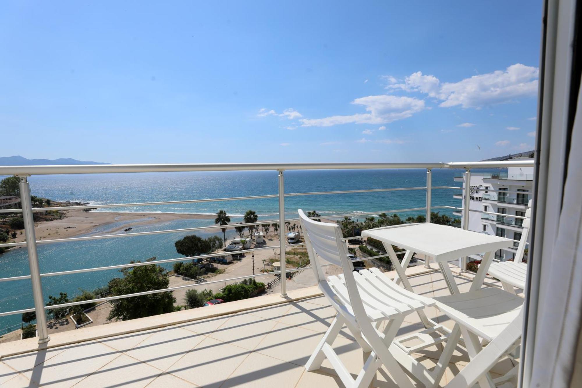 Blue Bay Apartments Sarandë Exteriér fotografie