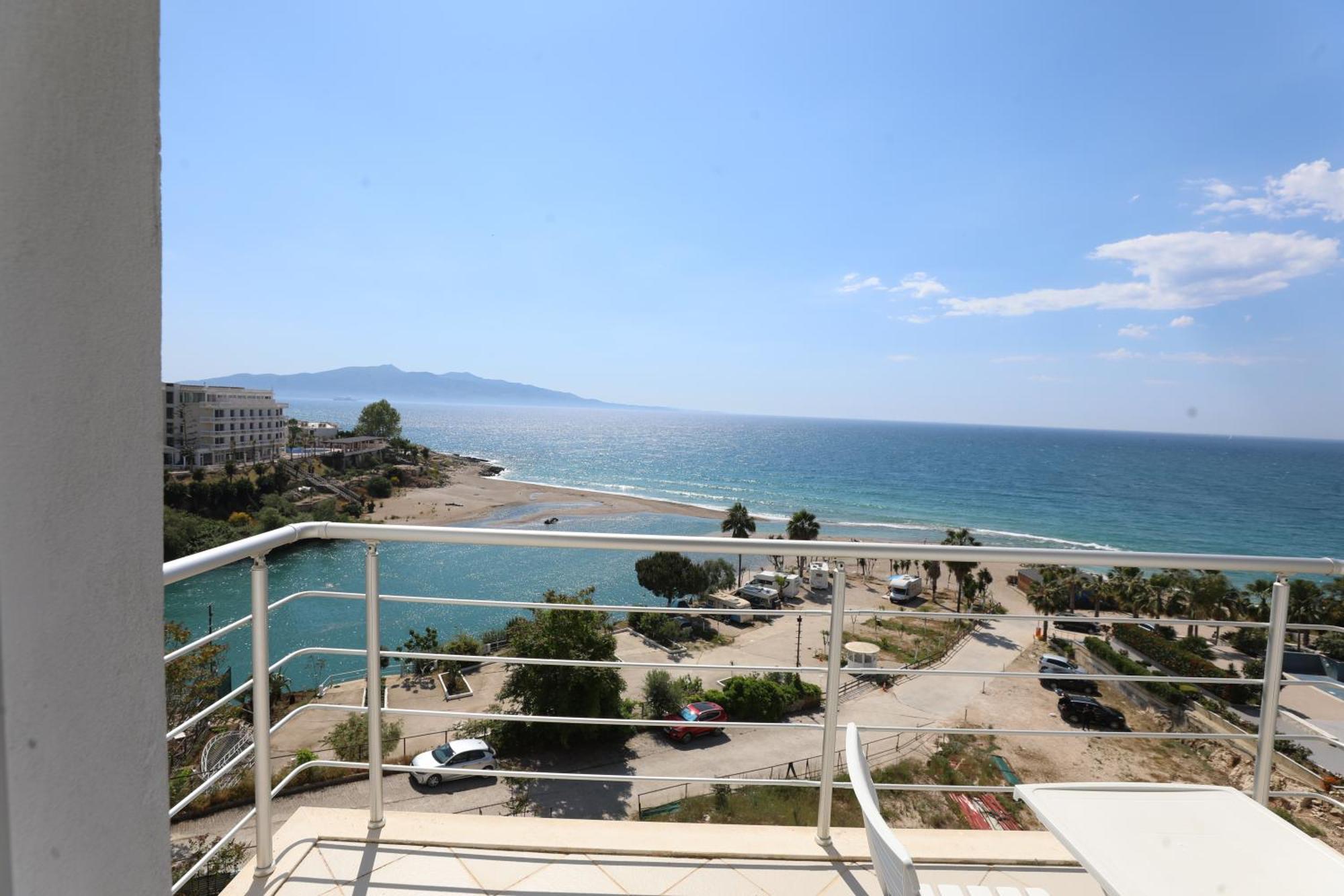 Blue Bay Apartments Sarandë Exteriér fotografie