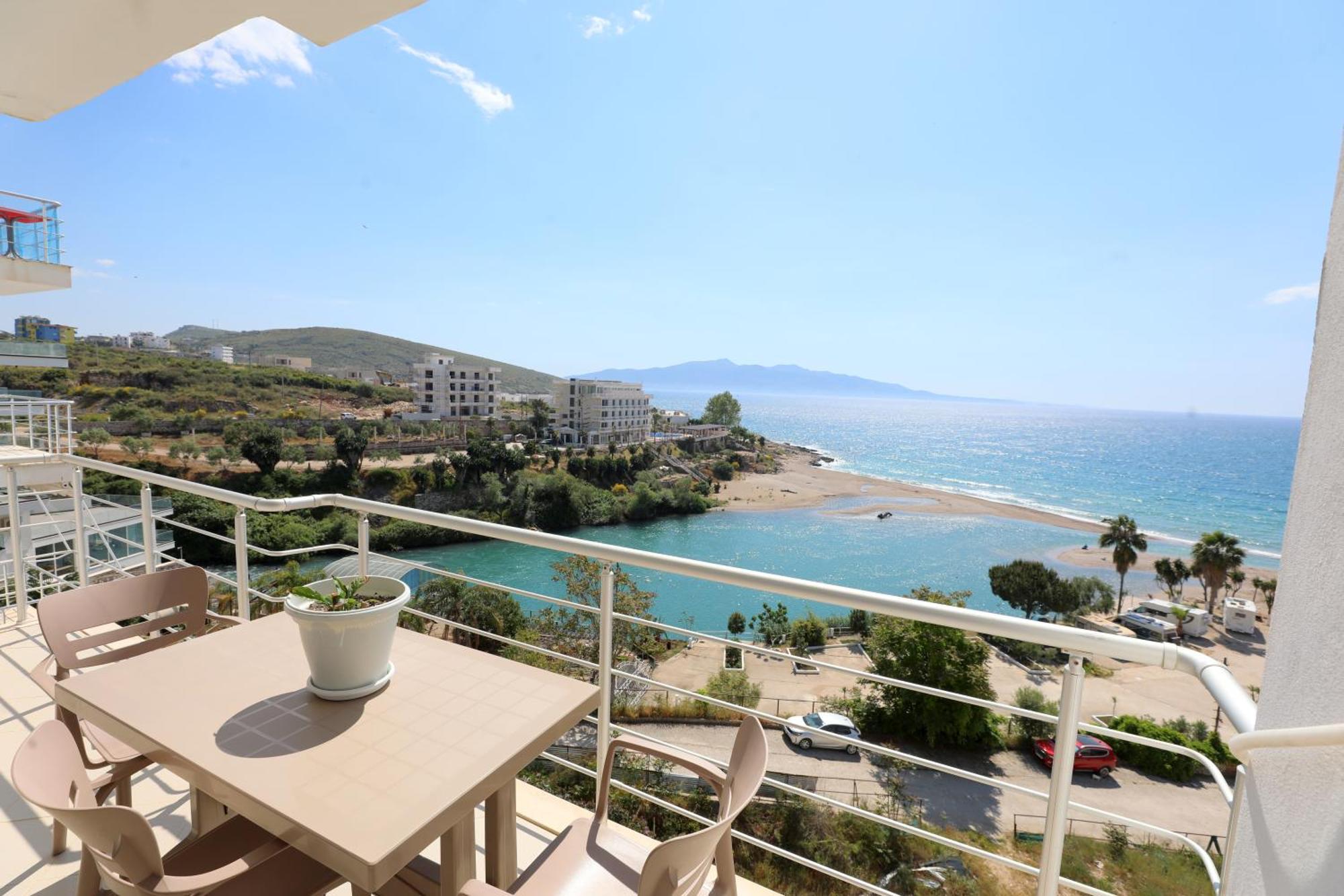 Blue Bay Apartments Sarandë Exteriér fotografie